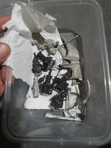 17569341880273609693608343681998